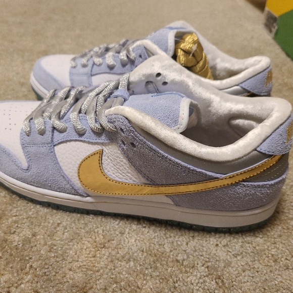 Sean Cliver x Nike sb dunk low \